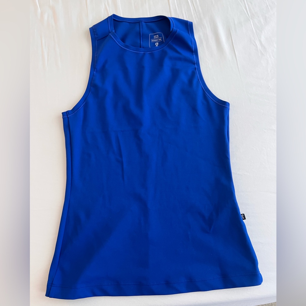 On Movement Tank Size Small